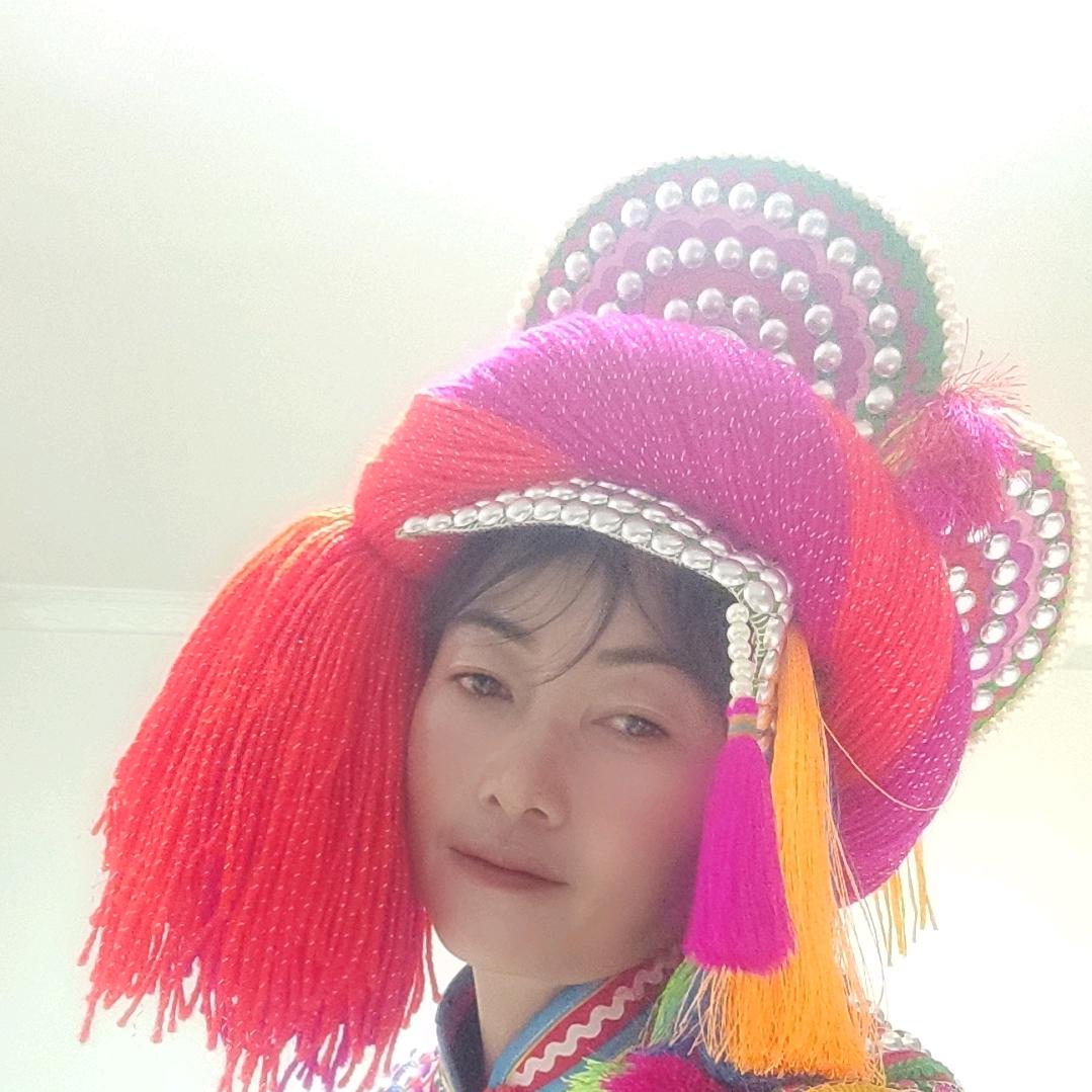 小彝妹