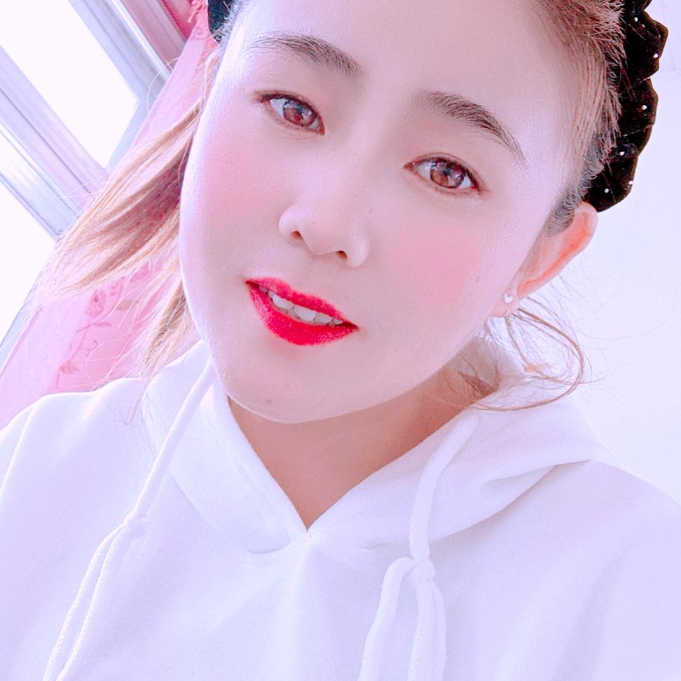 美美的笑
