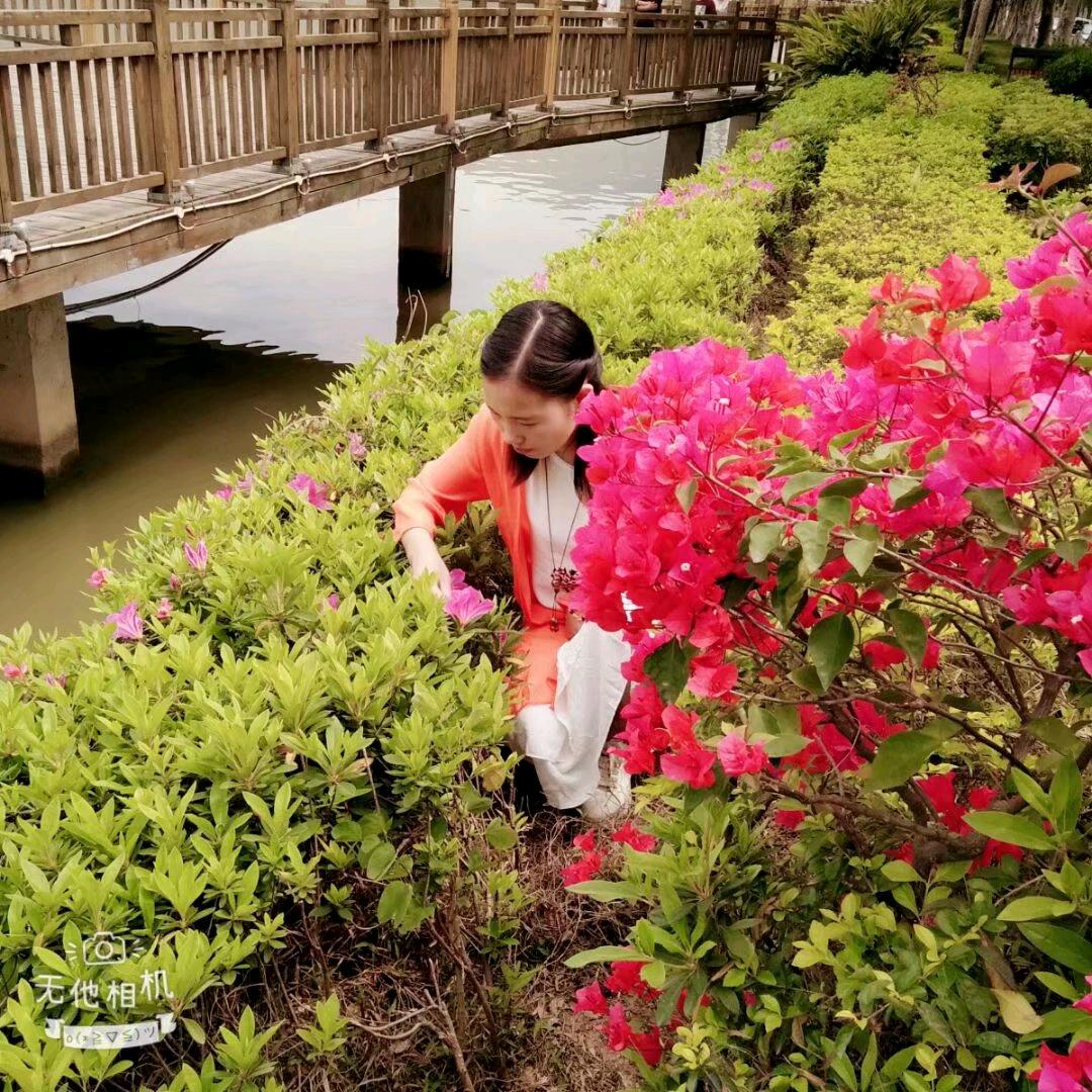 丽姐商品在橱窗