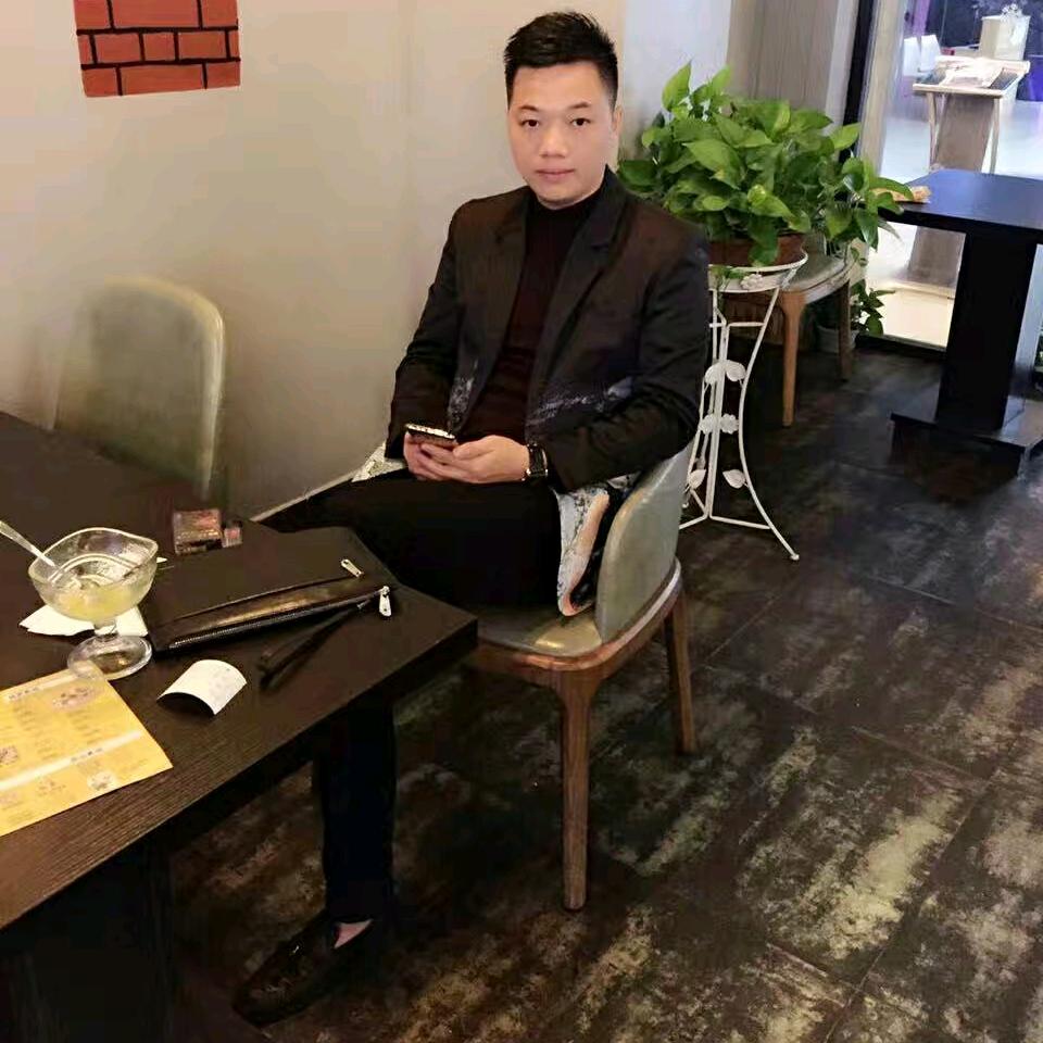 庫裡 男