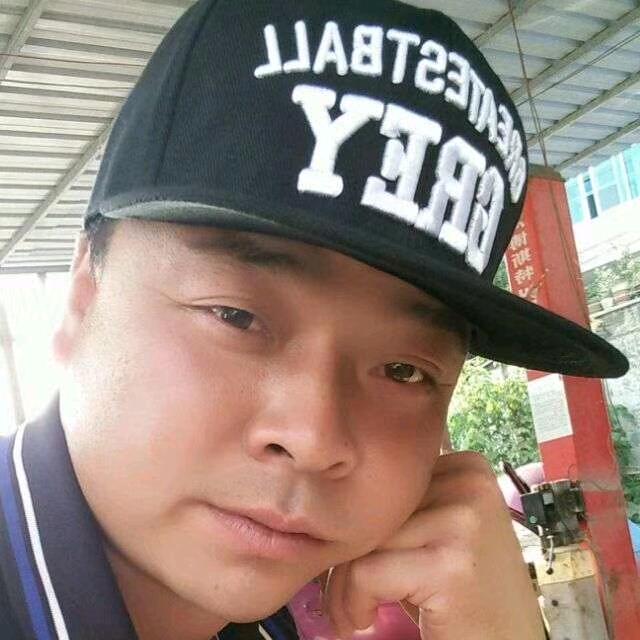 江哥零食店
