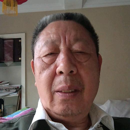 老玩童微笑自己，谭先松，男，19451号