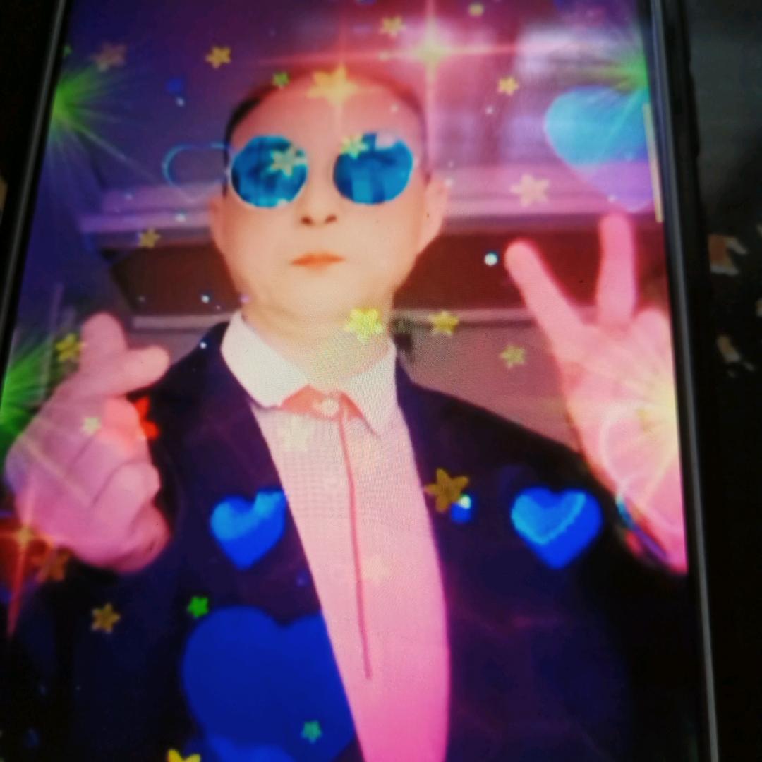 合法除四害技术专家:知识分享带货娱乐主播