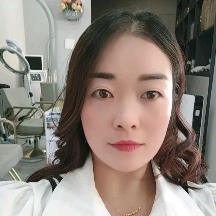 思雨百小顺美容店