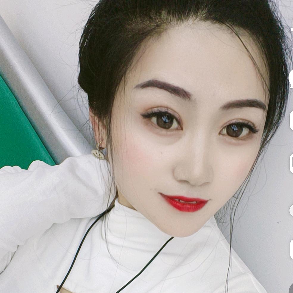 张鲁娜的快乐生活