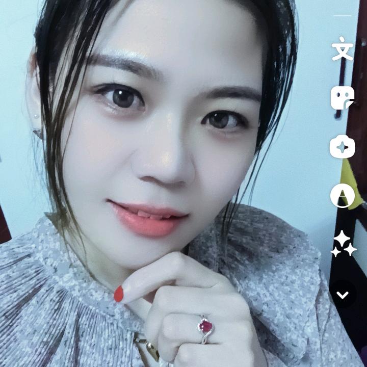 三十里铺杜庄村二手旧货市场