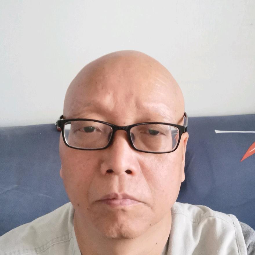 曹德有