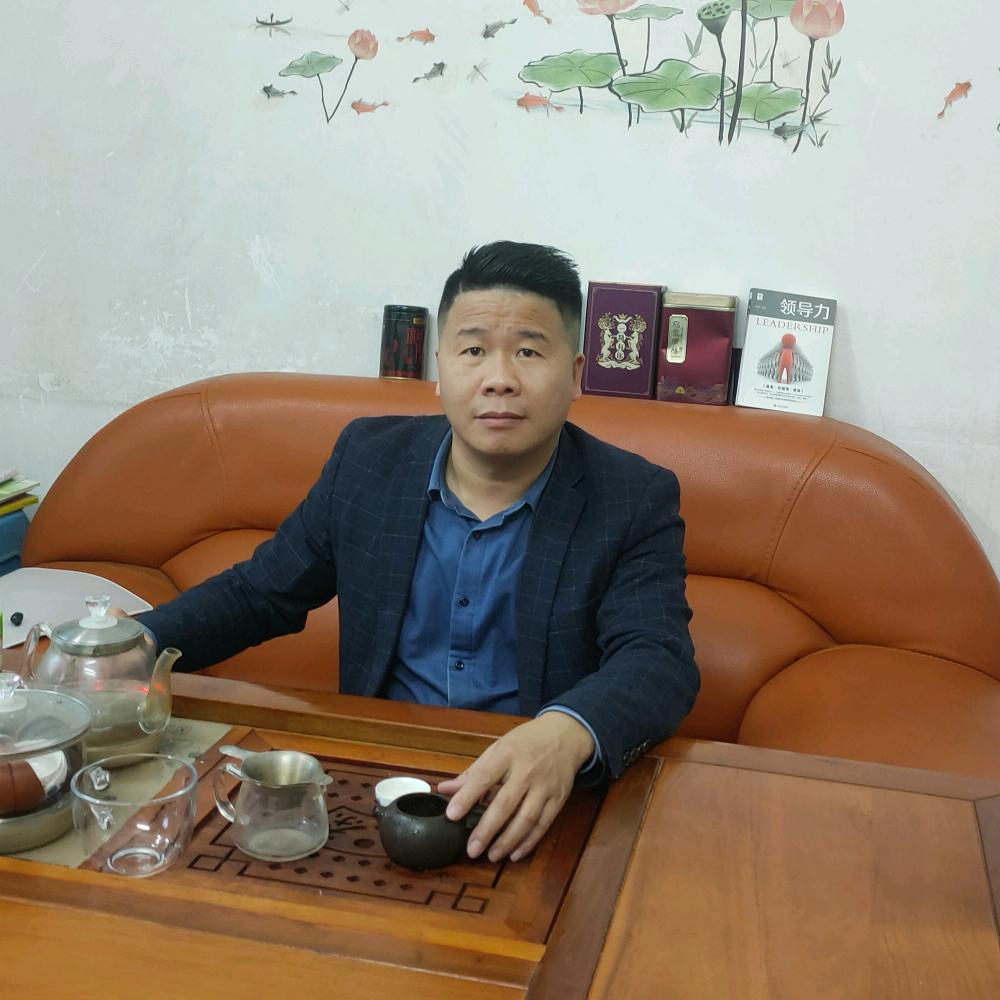 胖嘟嘟的逗逗哥