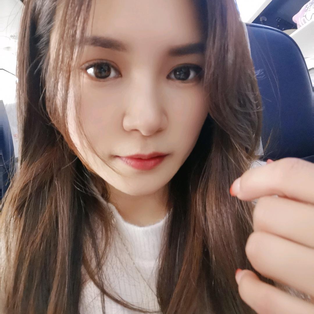 伊含MM