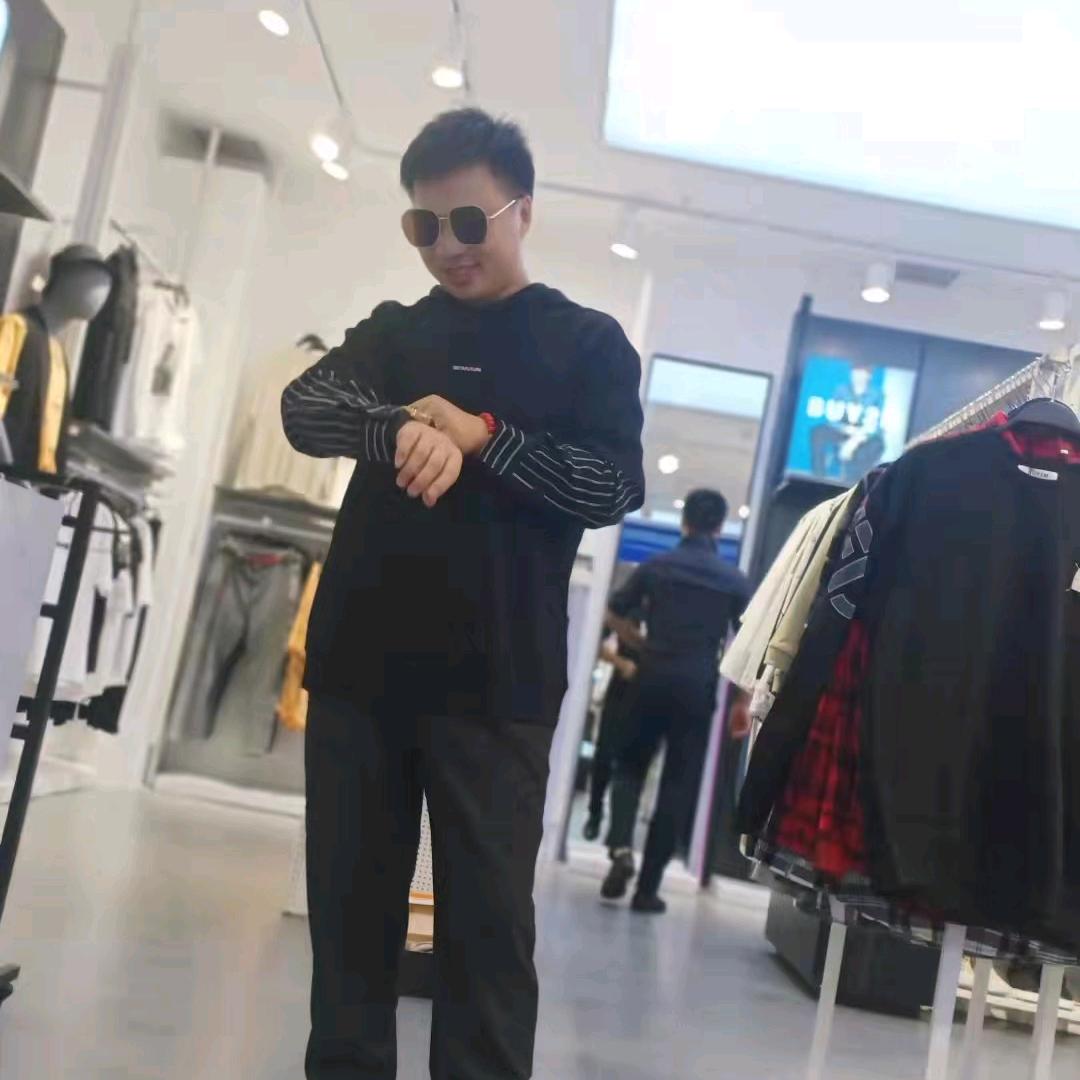 请叫偶大叔