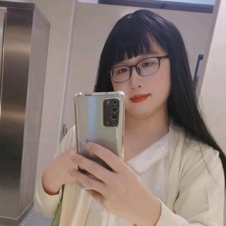 成姝