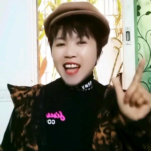 苗族妹艺鸟百货