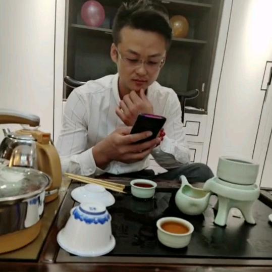 海城东旭装饰
