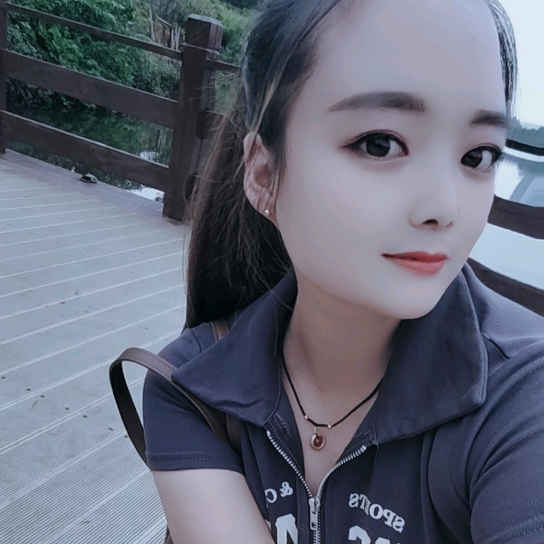 巴铃豆腐地摊火锅小杨