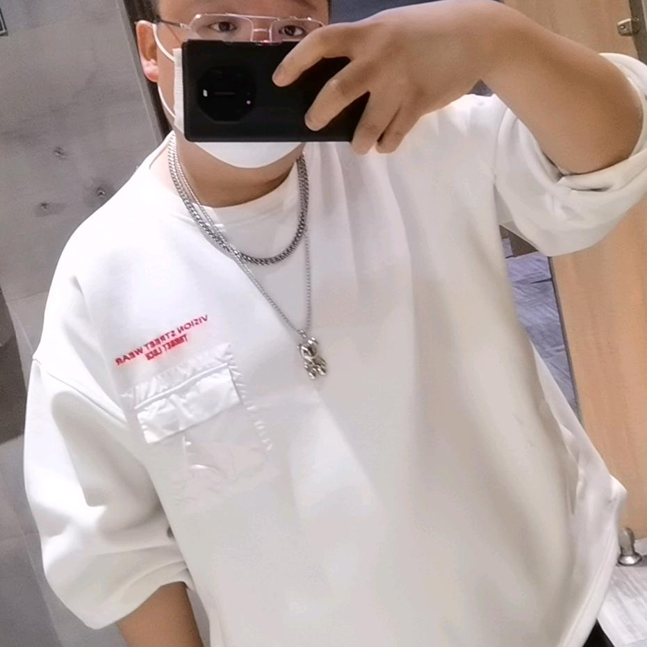一条咸鱼_