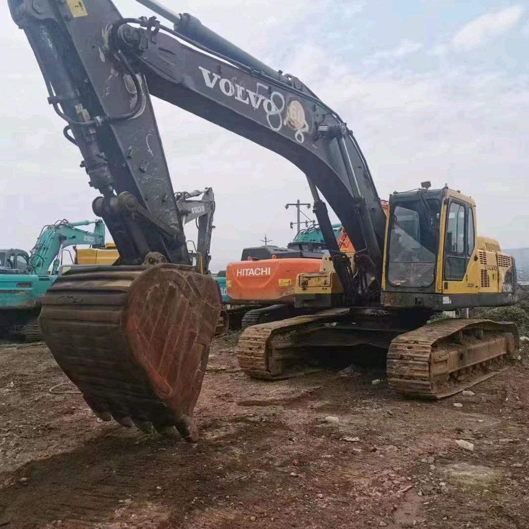 安岳县鸿佳挖机租赁有限公司