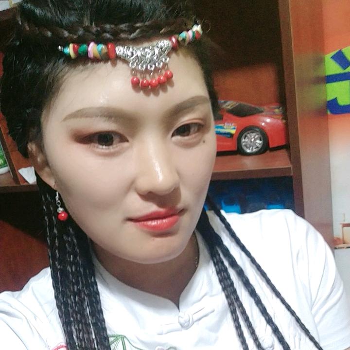 小芳（尊师华少）中午12:10开播