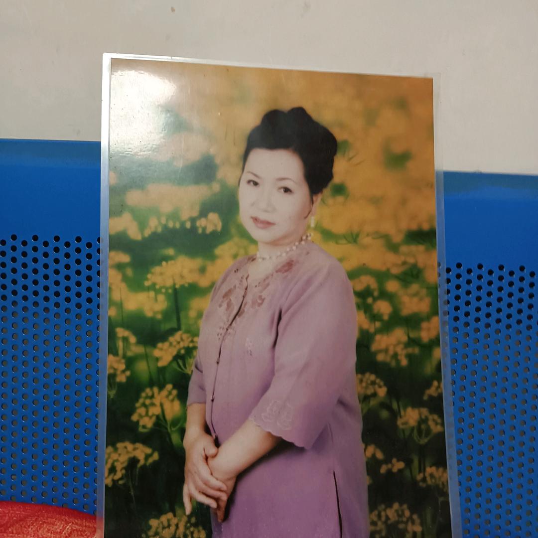 李艺芳