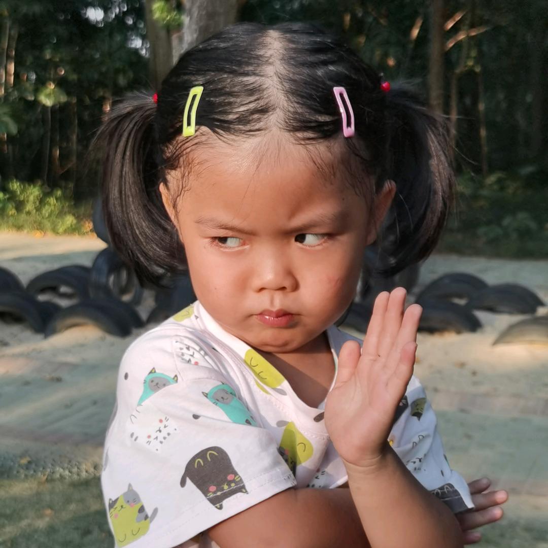 约了尹约