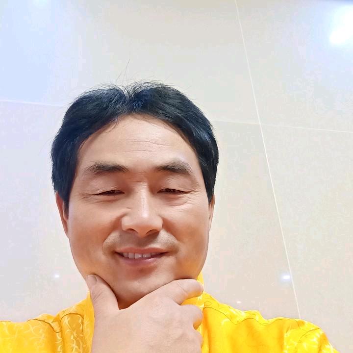 一刀袁！修脚师
