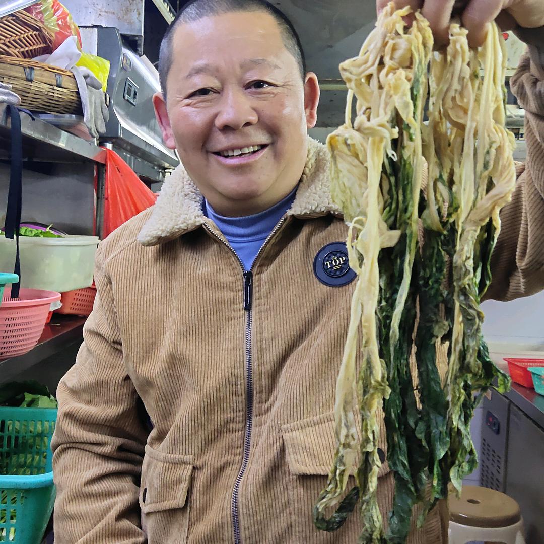 罗益哥，，，，，，