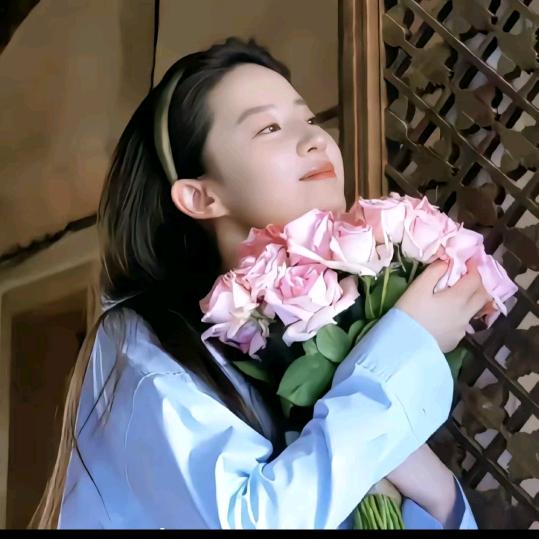 叮叮(●°u°●) 」