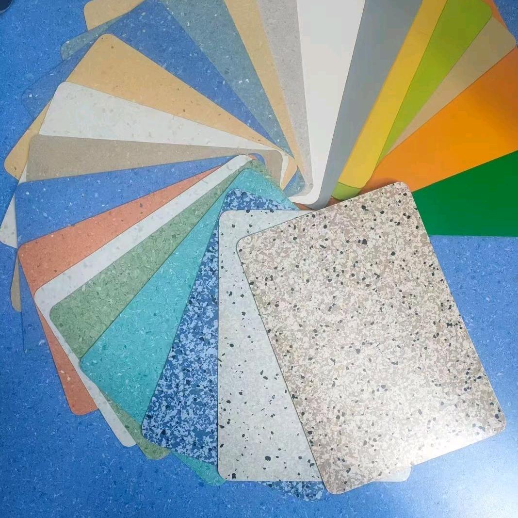 临沂同质透心塑胶地板实体工厂