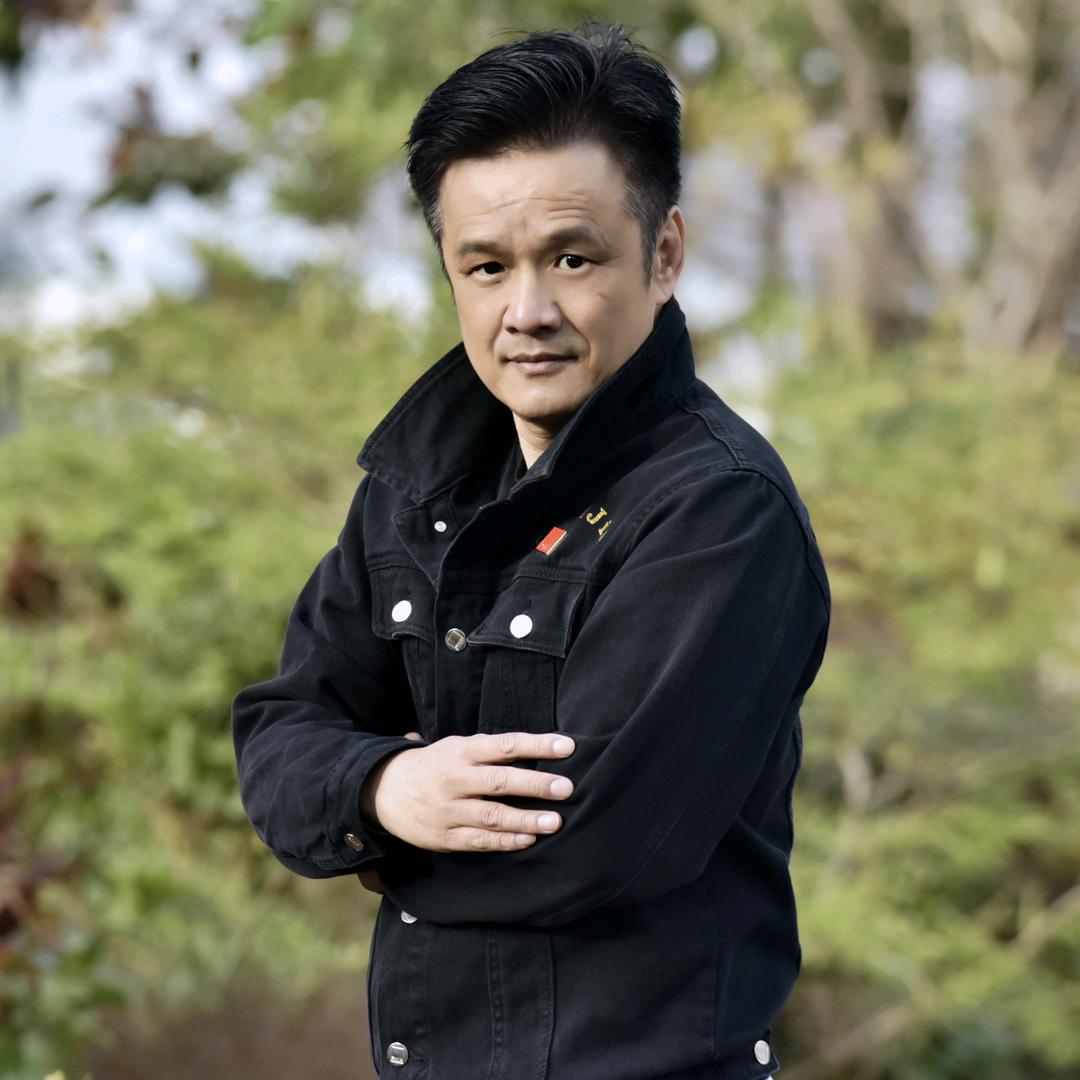 蛇仔明陈导演