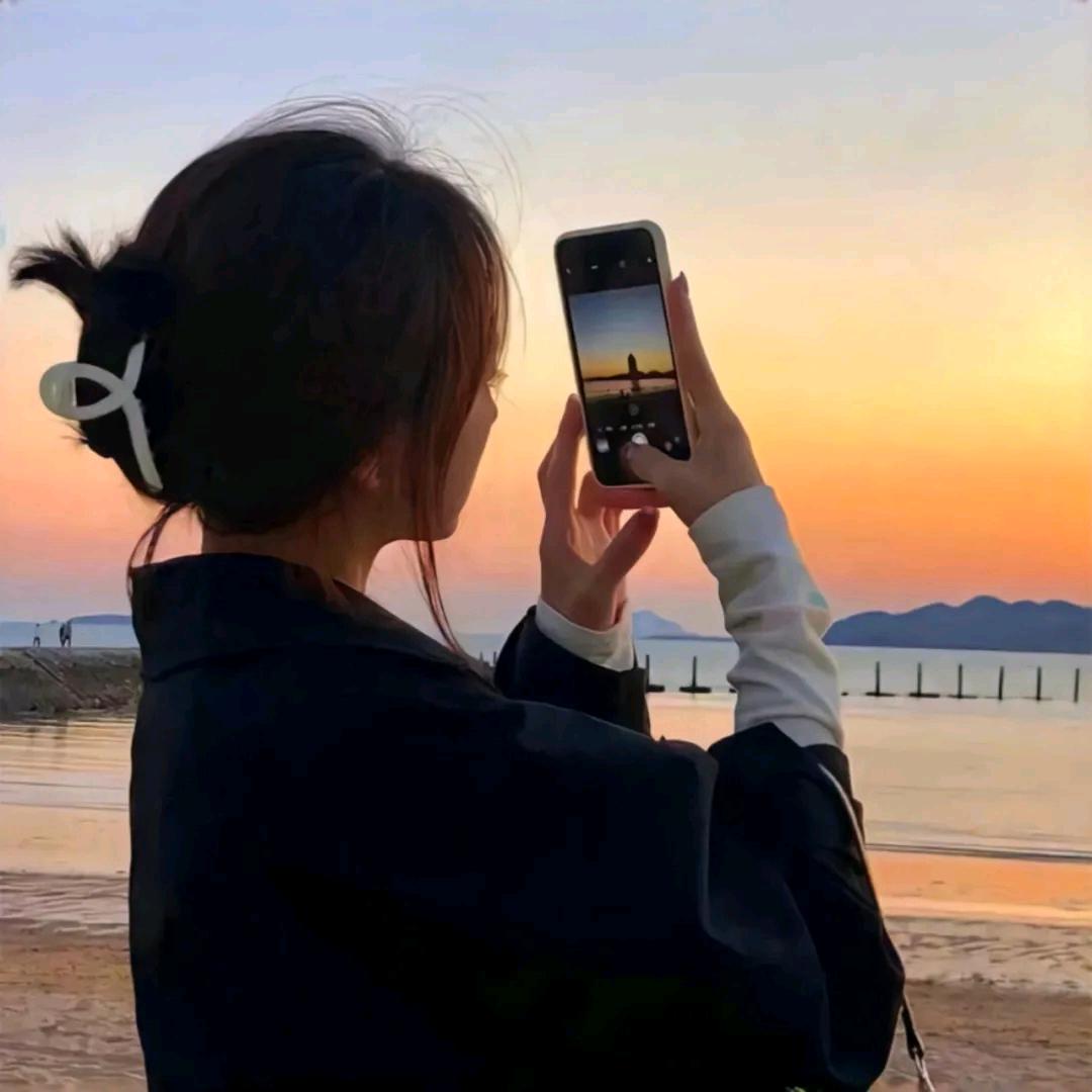 废话大王啰嗦嗦(๑•̌.•̑๑)ˀ̣ˀ