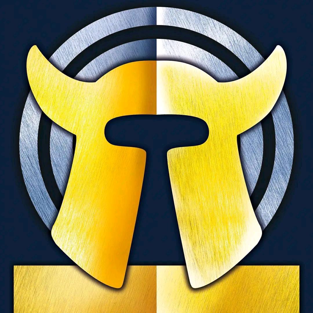 🪳　　　　　╲   　　　༽