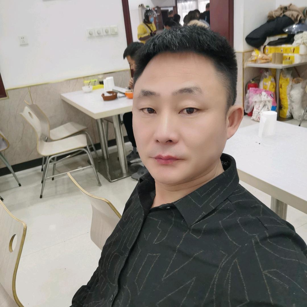 壹號大理石瓷砖，芝华士沙发