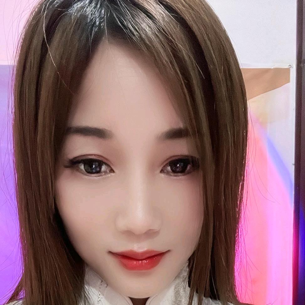 莲姐在努力（破万直播）