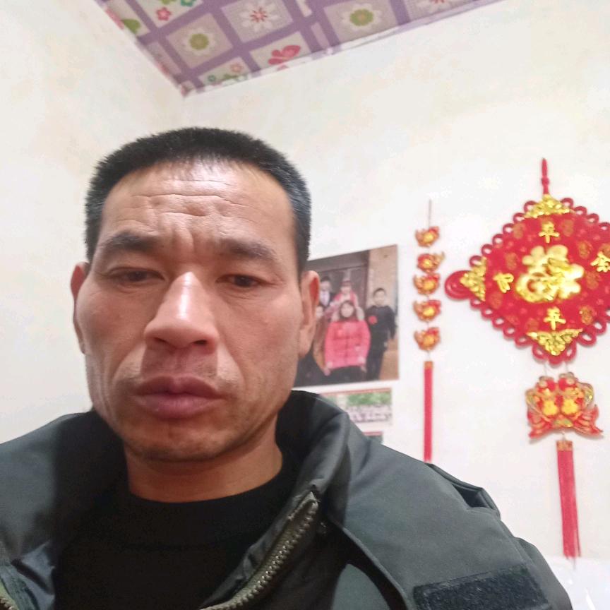 为人民服务，传递正能量