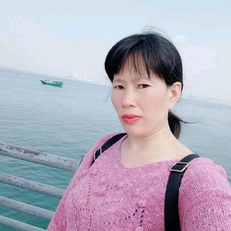 @雨红🎤每天（14 ：20）开播