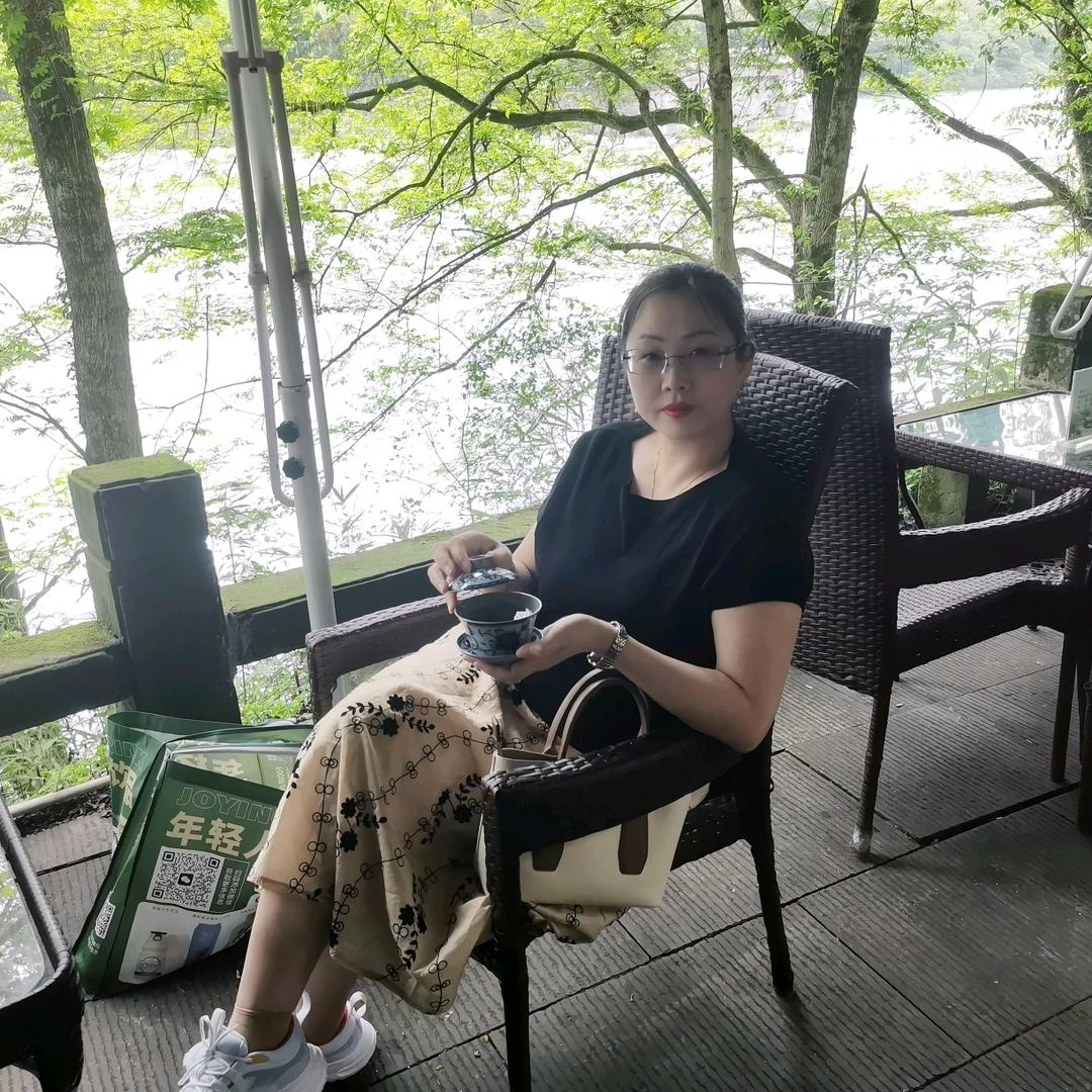 花嫣如蝶