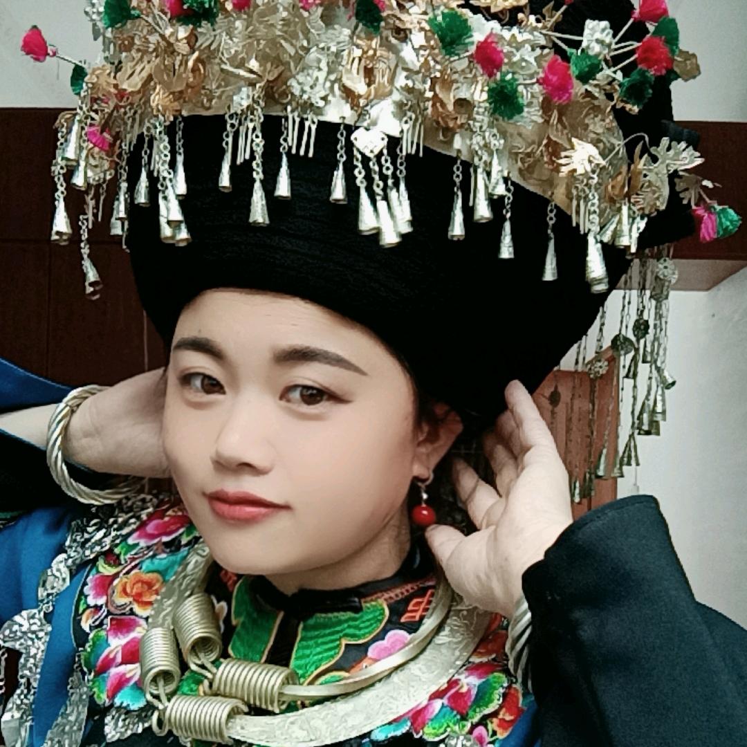 湘西苗家妹子