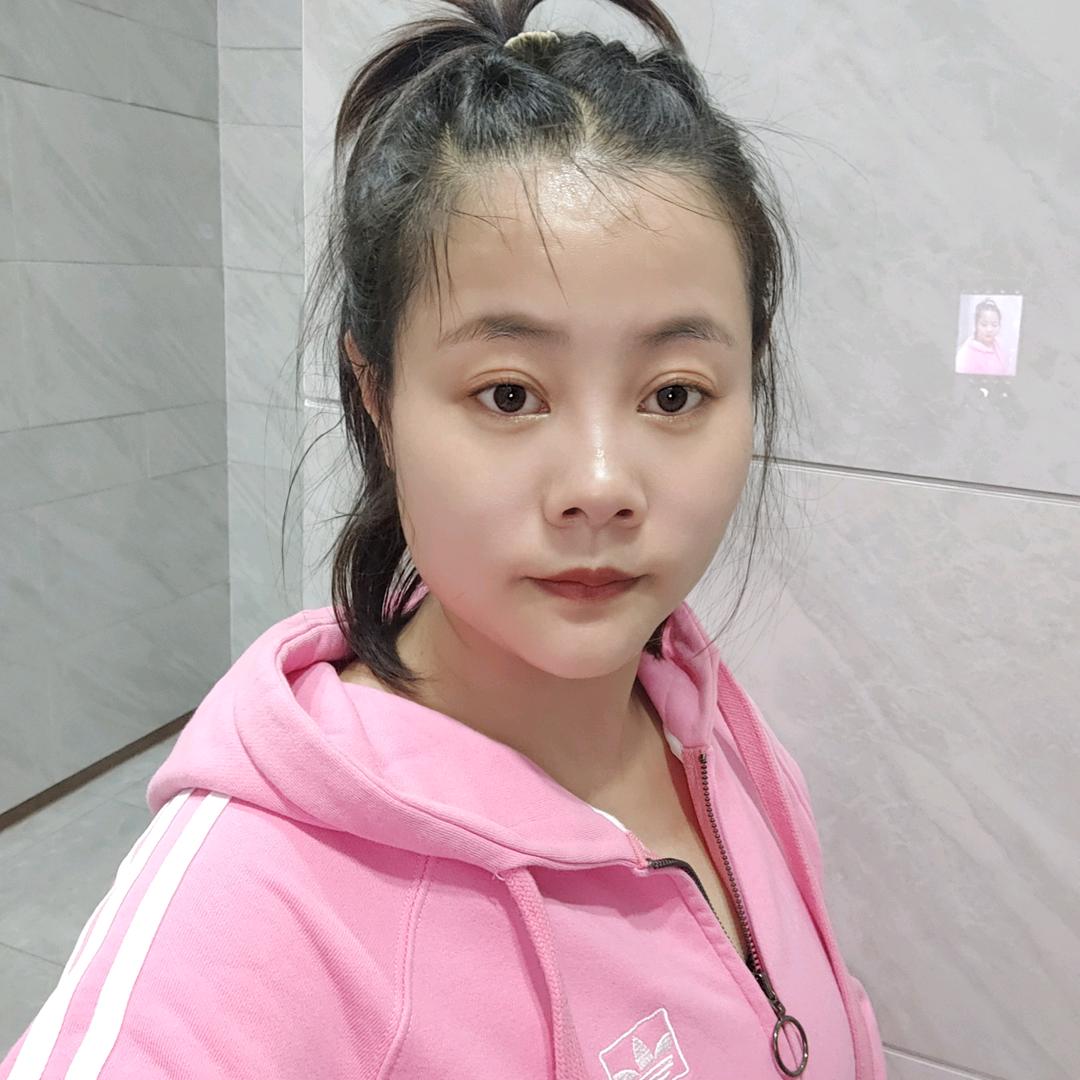 卖牛肉的小姐姐