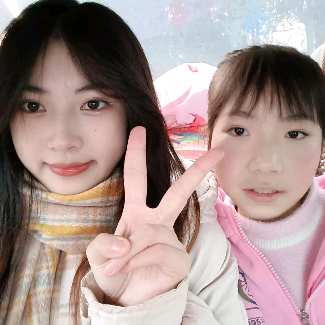 蓉儿妞