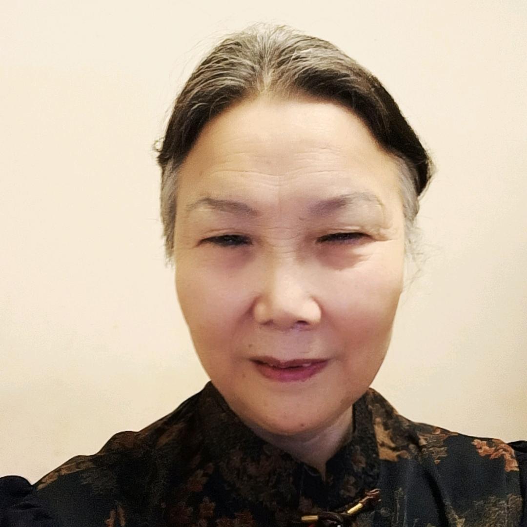 疯后姐姐，上午九点十分开播