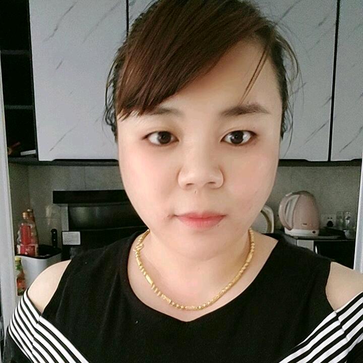 红姐. (中午  12:10  开播)