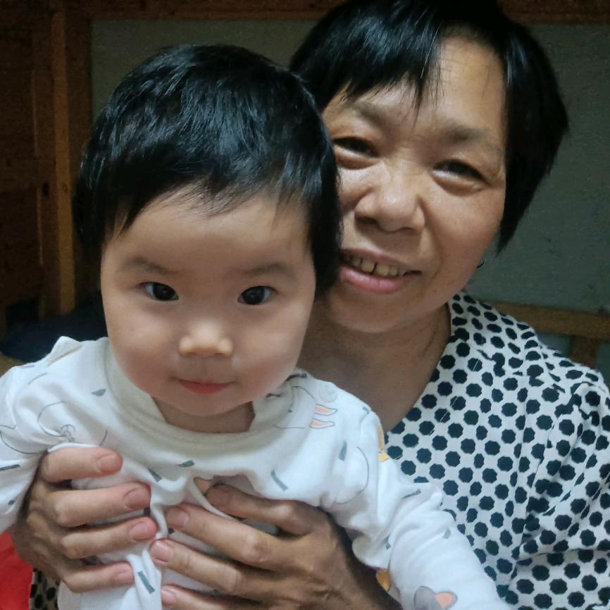 是小儿娃呀！