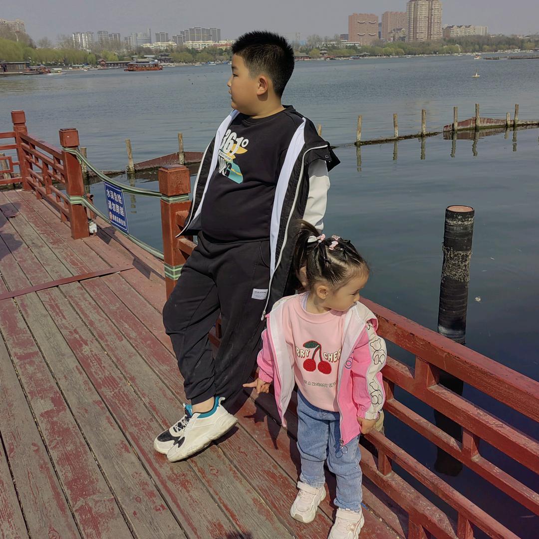 ঞᩚ᭄兜里半颗糖ღ