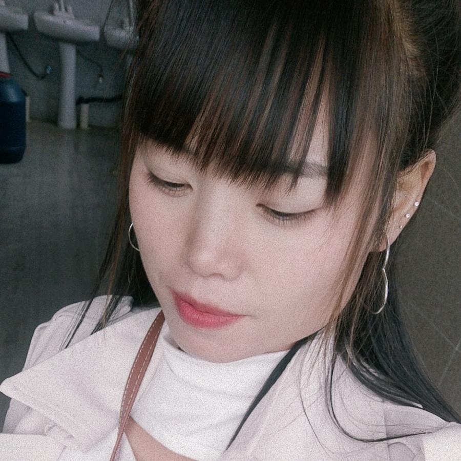 ౪ᩚᐝ小艳໊ഒᩚ子🦋࿐