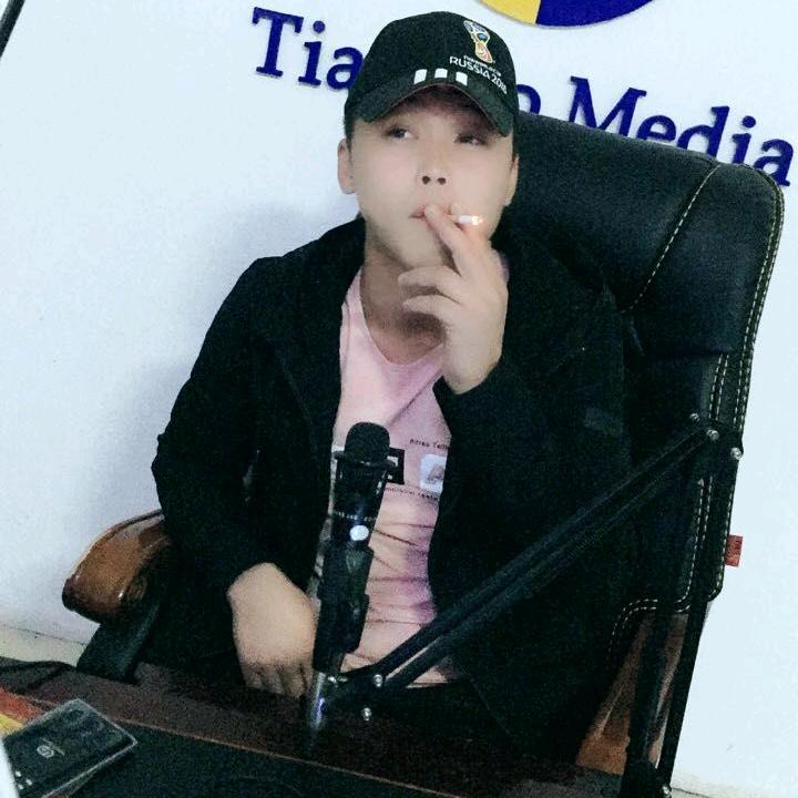 ە别闹吓我一跳ە