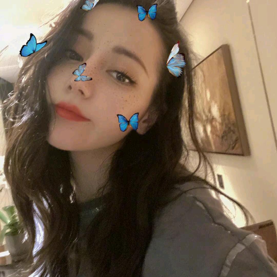 爱喝酸奶的啵妞