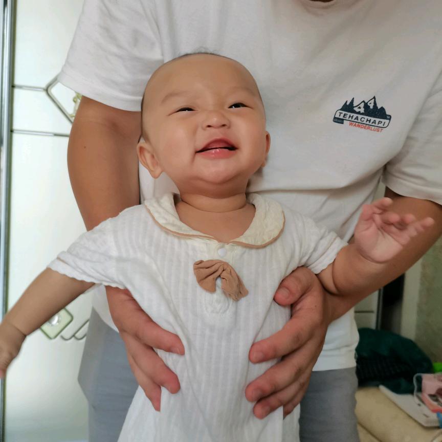 睿睿爱❤️吃肉肉🐮🐮🐮