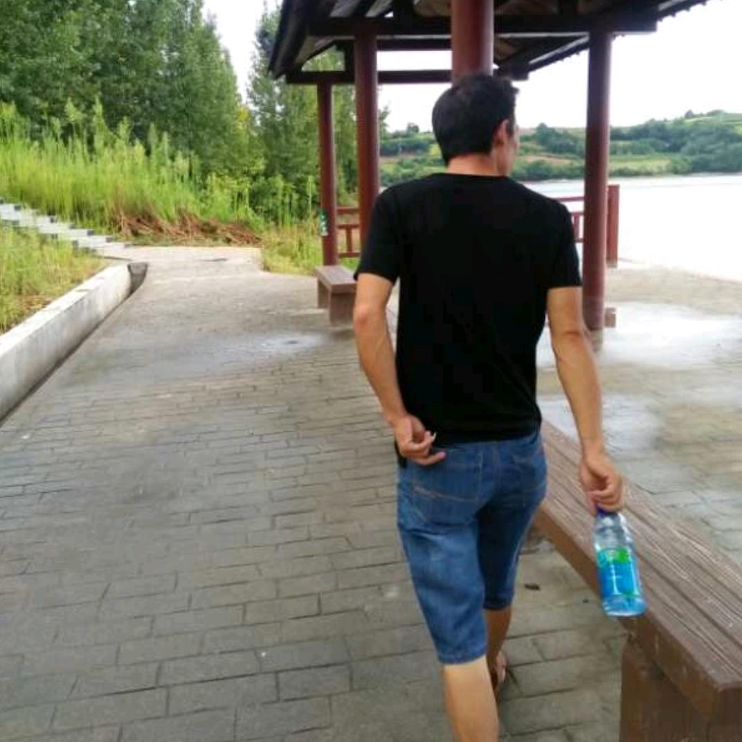 等