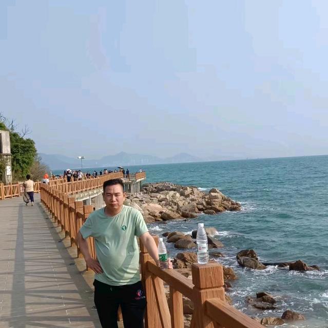 a潘潘
