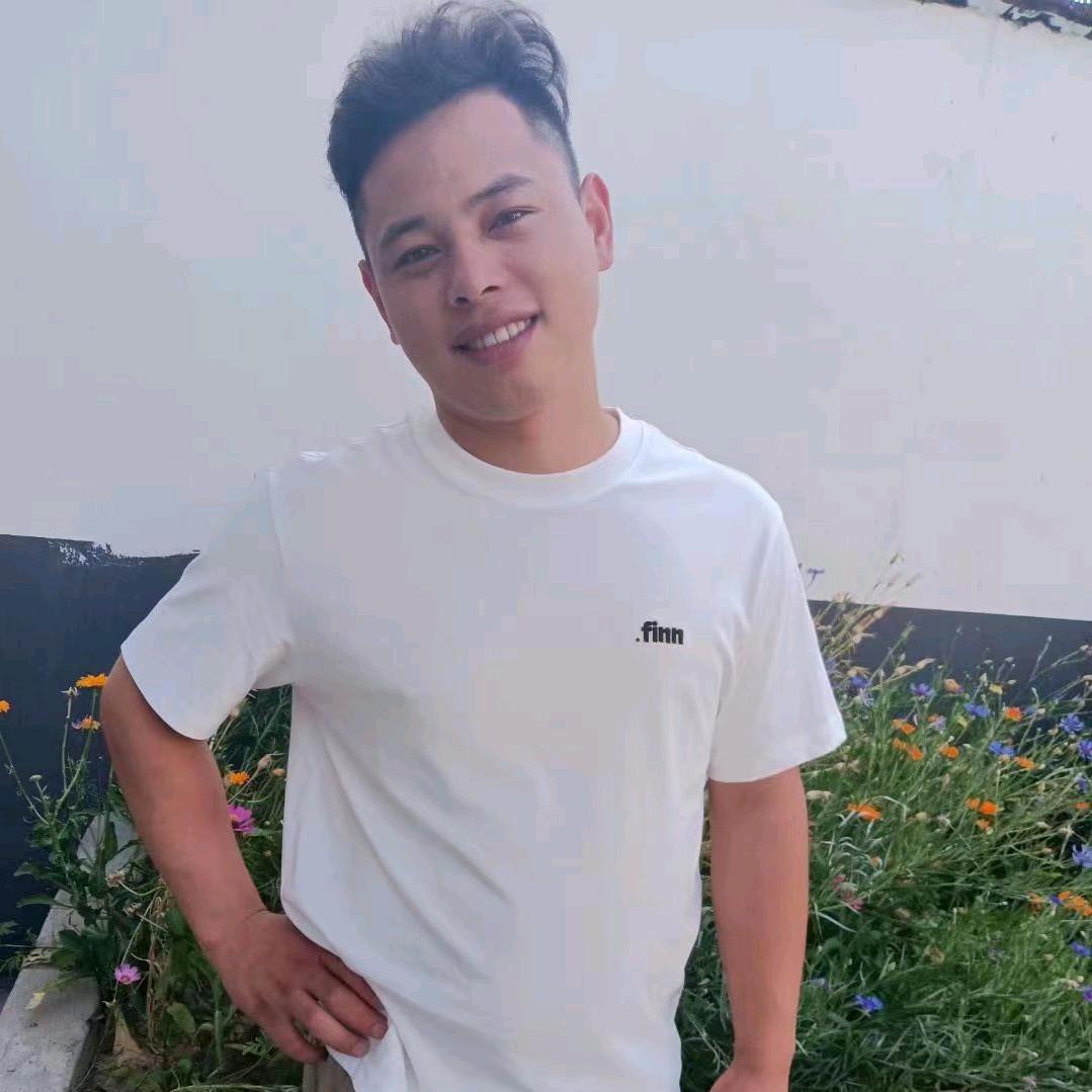 油漆班组小殷