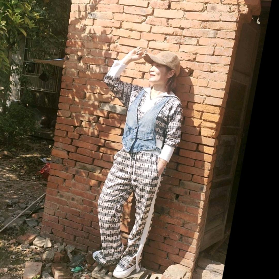 春暖秋丽